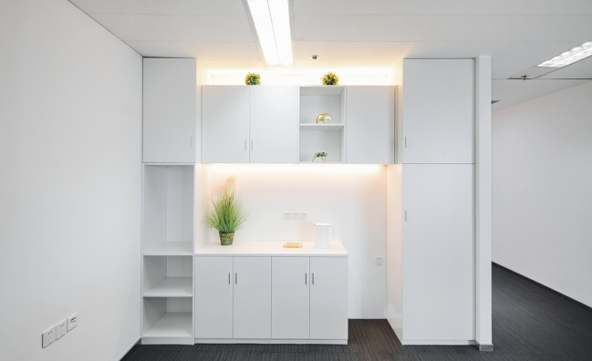 斜塘网络科技办公室